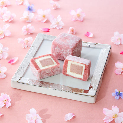2025年5月31日で終了しました春限定商品　HAPPI CHEESEキューブ　春色大福ラージ１個入り